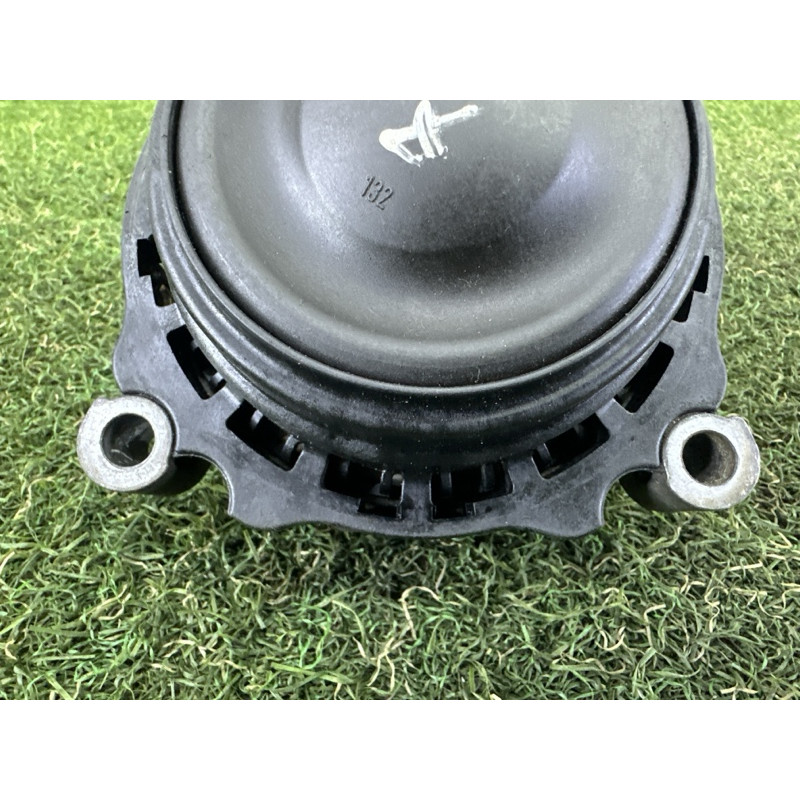 Подушка двигуна (двигун та елементи) BMW X3 F25 2013 2.0 22116856184