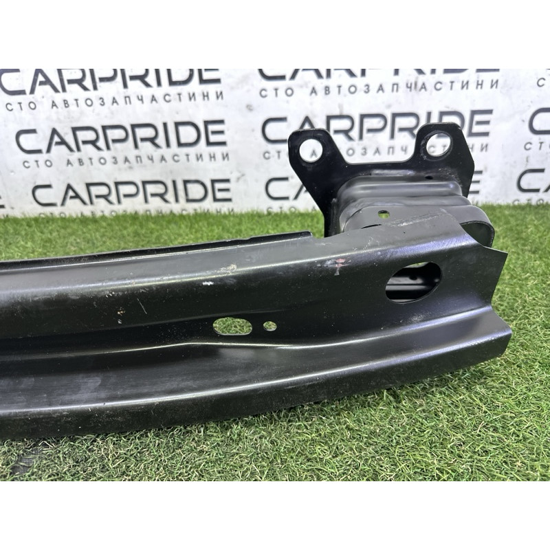 Усилитель бампера (наружные элементы кузова) LAND ROVER Range Rover Velar L560 2018 2.0 LR093049