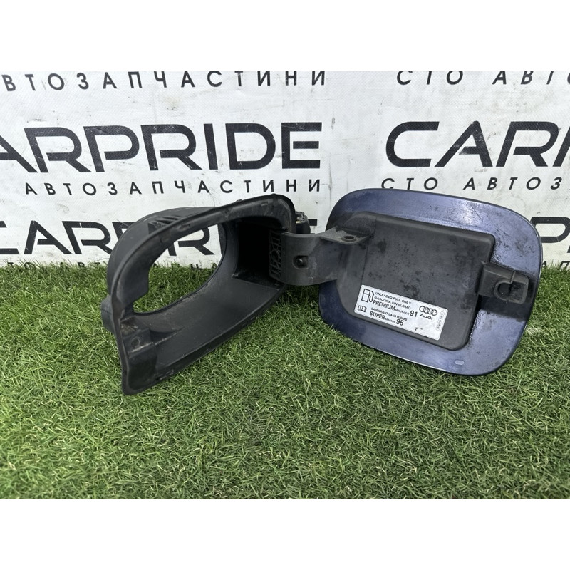 Лючок топливного бака (кузов и элементы) AUDI Q5 8R 2012 3.2 8R0809999B