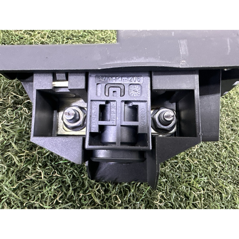 Клемма плюсовая (электрика) AUDI Q5 8R 2012 3.2 8J0915459