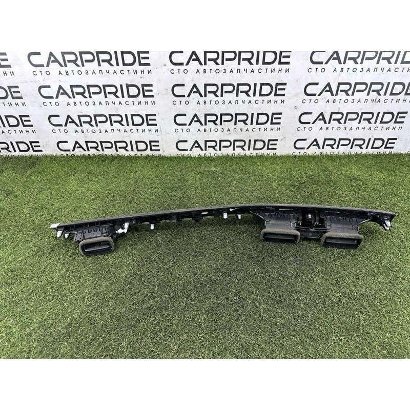 Центральный дефлектор салона (салон) BMW X1 F48 2016 2.0 51459347745