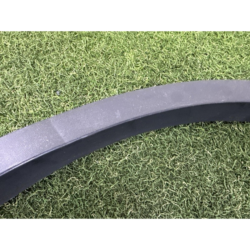 Накладка на крыло (кузов и элементы) Volkswagen Touareg NF 2012 3.0 7P6854819B9B9