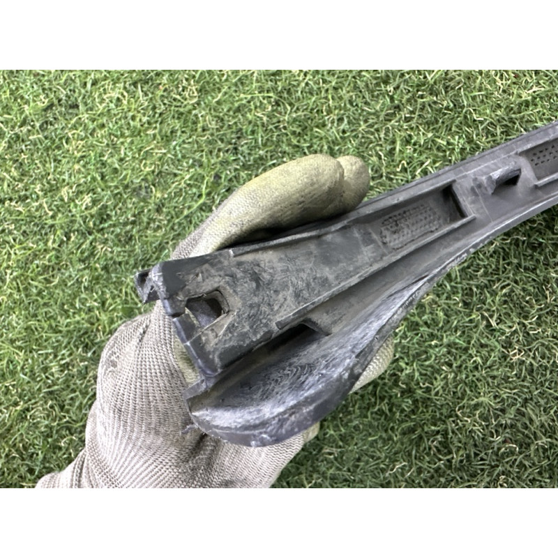 Накладка на крыло (кузов и элементы) Volkswagen Touareg NF 2012 3.0 7P6854819B9B9