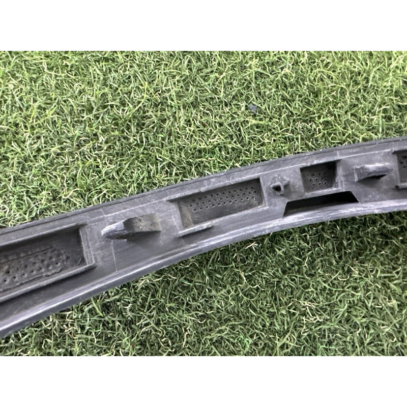 Накладка на крыло (кузов и элементы) Volkswagen Touareg NF 2012 3.0 7P6854819B9B9