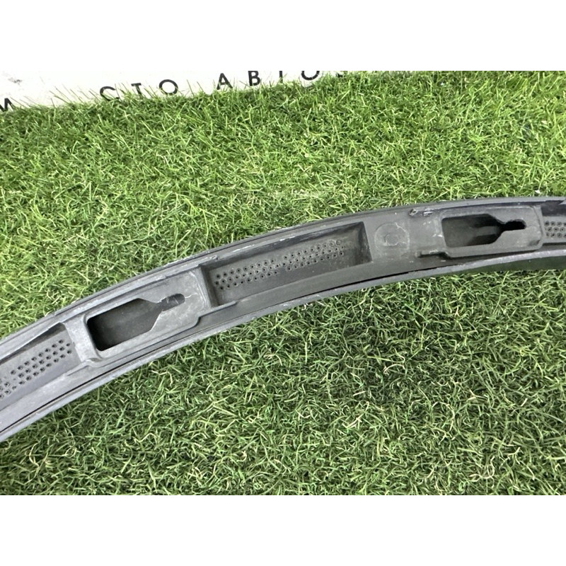 Накладка на крыло (кузов и элементы) Volkswagen Touareg NF 2012 3.0 7P6854819B9B9