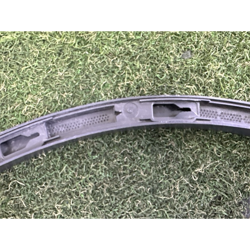 Накладка на крыло (кузов и элементы) Volkswagen Touareg NF 2012 3.0 7P6854819B9B9