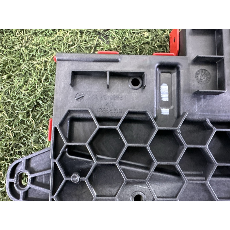Распределитель тока (электрика) BMW X5 F15 2015 3.0 61146826201