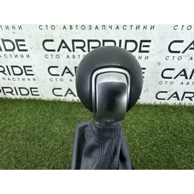 Селектор АКПП (трансмиссия) AUDI A3 8V 2015 1.8 8V1713023D