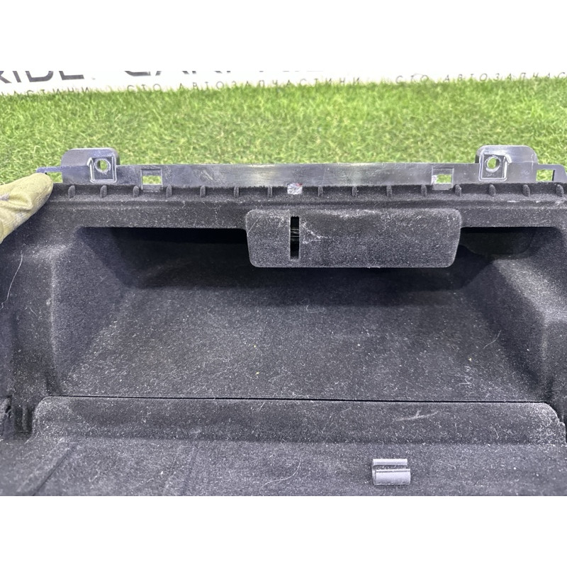 Бардачок (салон) LAND ROVER Range Rover L405 2014 5.0 LR060024