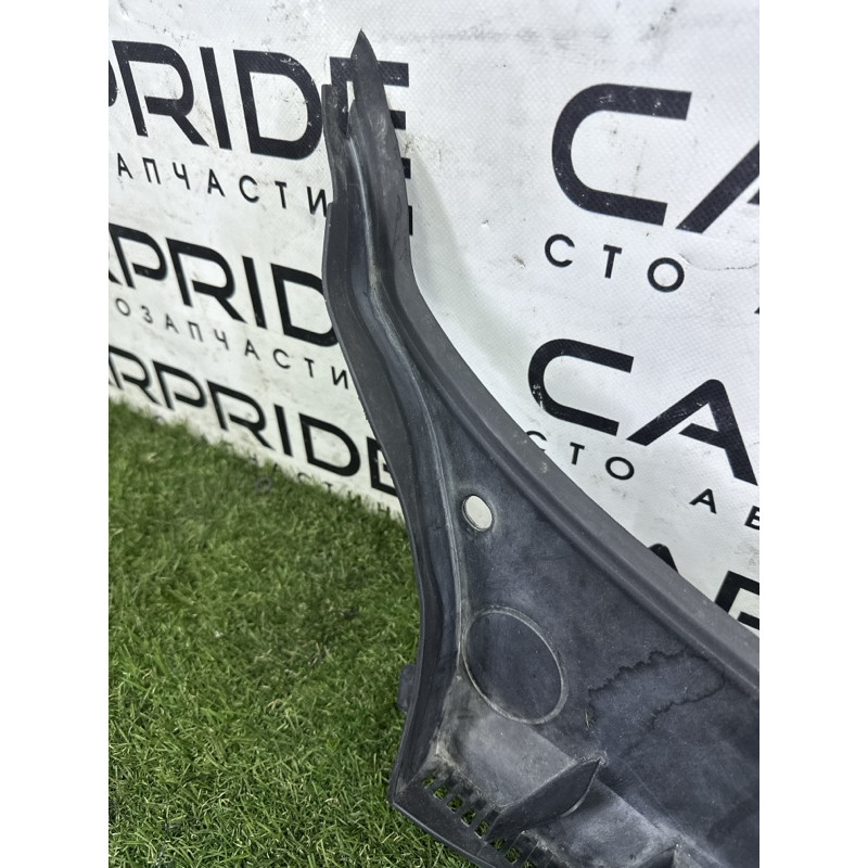 Жабо (кузов и элементы) BMW X5 F15 2015 3.0 51717292396