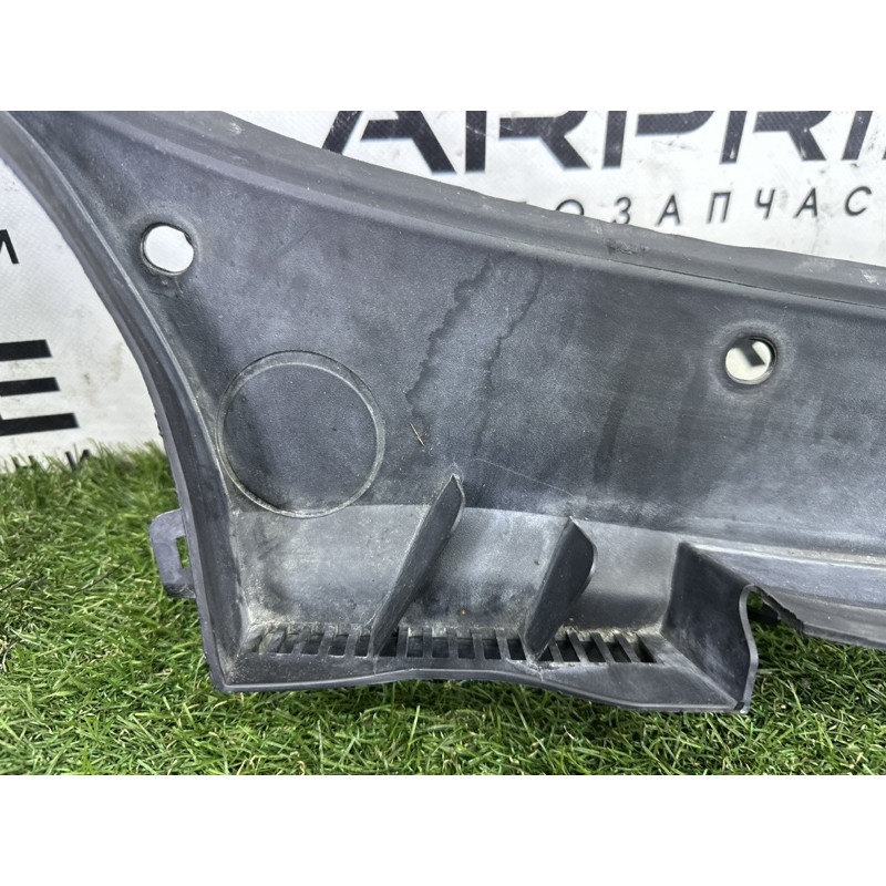 Жабо (кузов и элементы) BMW X5 F15 2015 3.0 51717292396