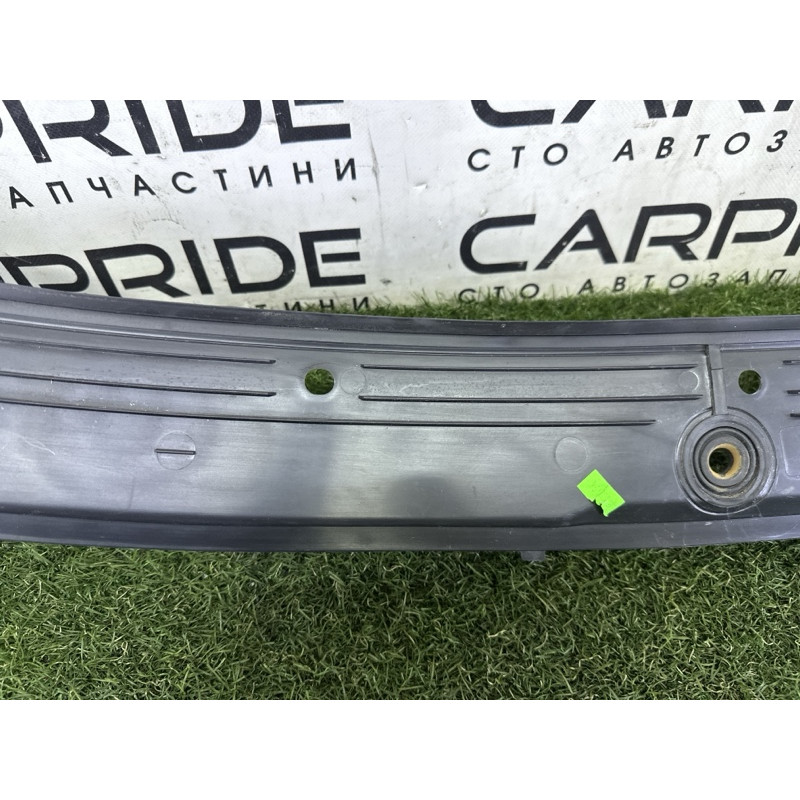 Жабо (кузов и элементы) BMW X5 F15 2015 3.0 51717292396