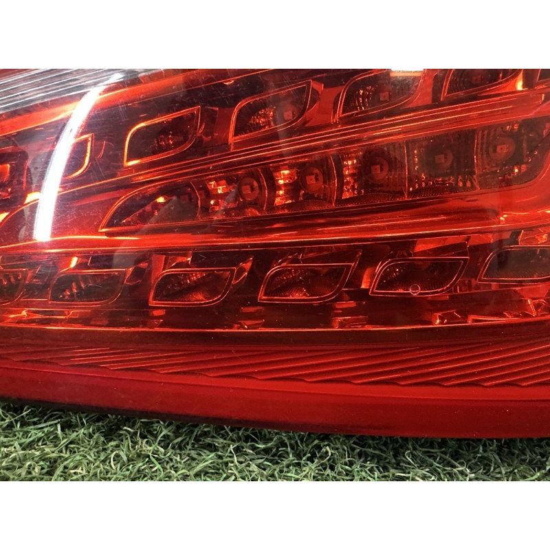 Задний фонарь (оптика) AUDI Q5 8R 2012 3.2 8R0945094B