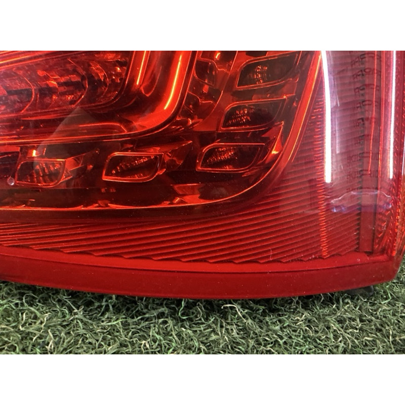 Задний фонарь (оптика) AUDI Q5 8R 2012 3.2 8R0945094B