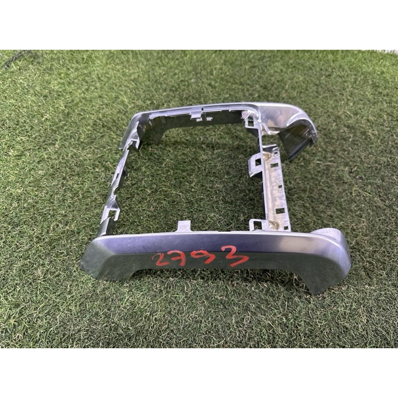 Накладка центральной консоли (салон) LAND ROVER RANGE ROVER Sport L494 2014 5.0 LR055989