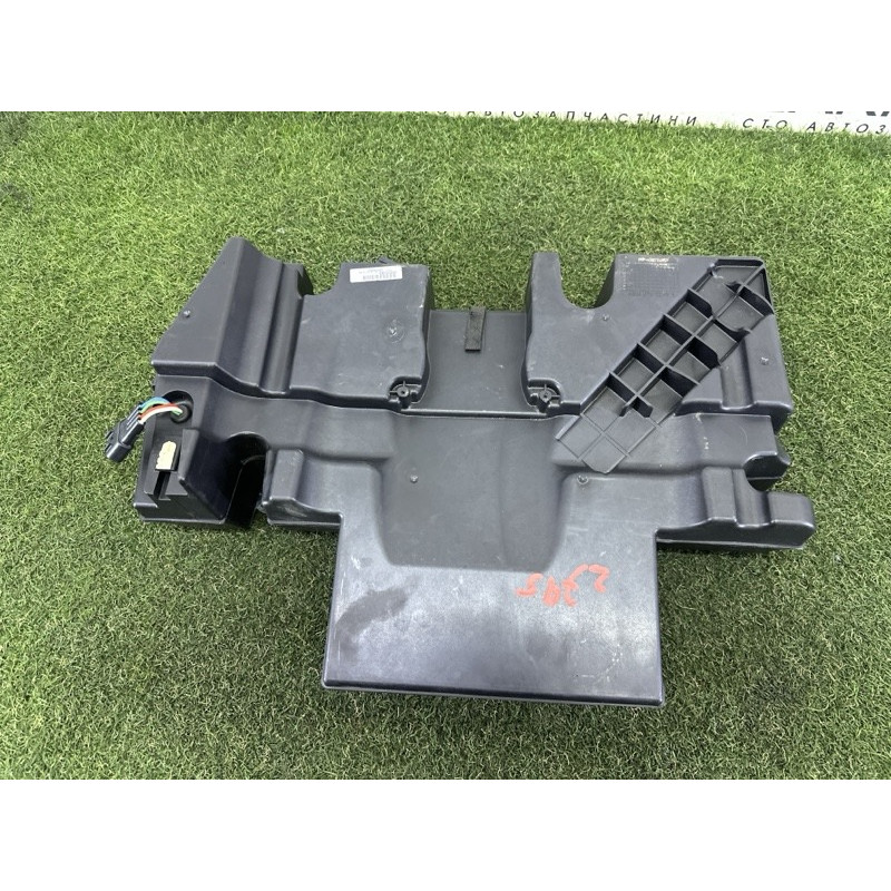 Сабвуфер (электрика) LAND ROVER RANGE ROVER Sport L494 2014 5.0 LR033287
