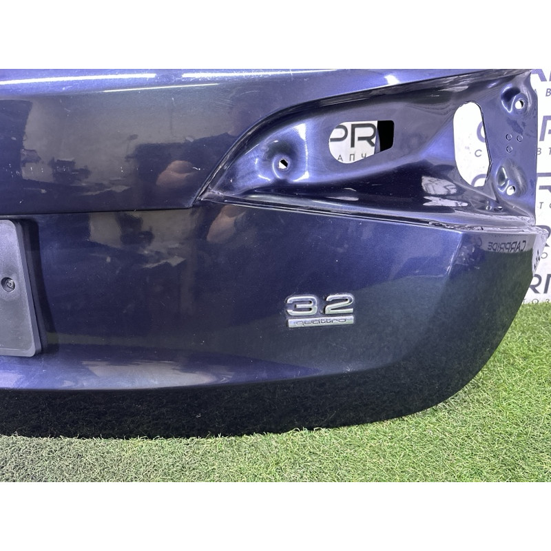 Крышка багажника (кузов и элементы) AUDI Q5 8R 2012 3.2 8R0827023C