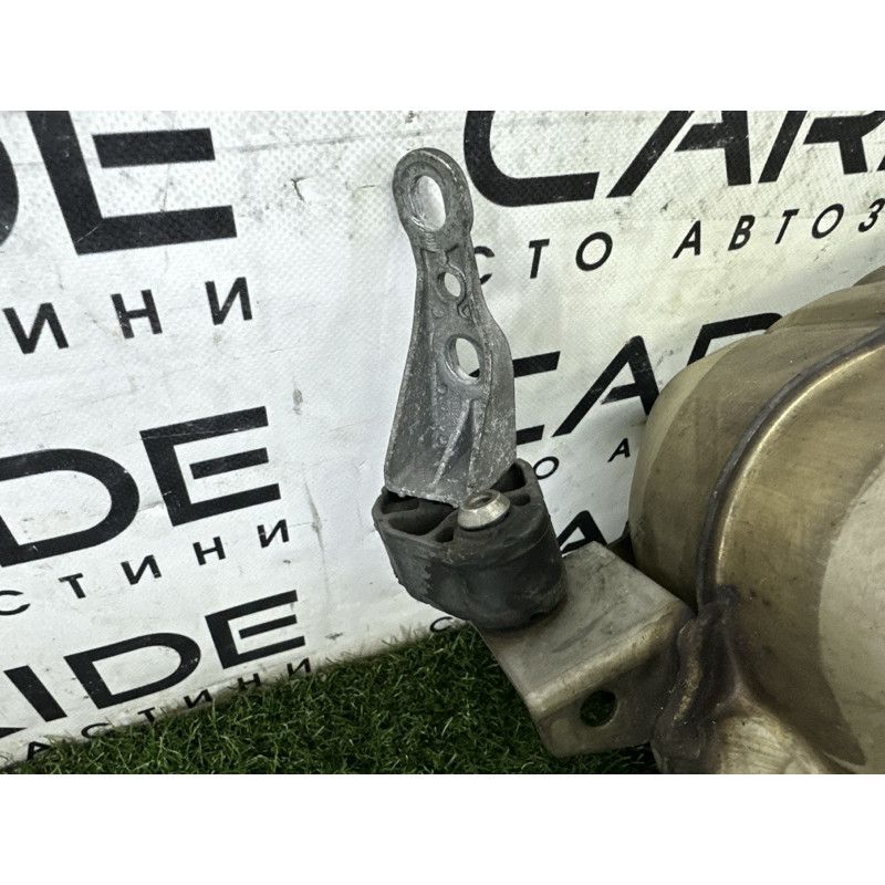 Глушник (вихлопна система) AUDI Q5 8R 2012 3.2 8R0253609AC