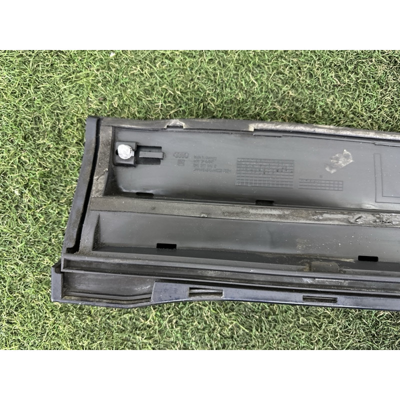 Накладка двери внешняя (кузов и элементы) AUDI Q5 8R 2012 3.2 8R0853969BGRU
