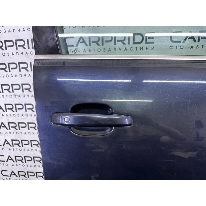 Двері (зовнішні елементи кузова) AUDI Q5 8R 2012 3.2 8R0831052E
