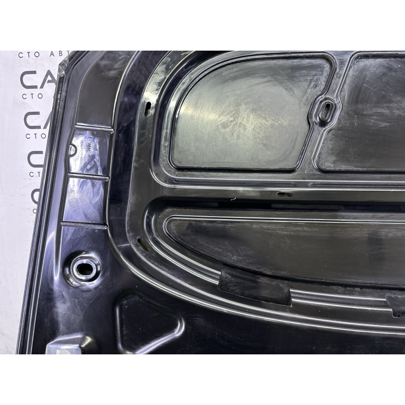 Капот (кузов и элементы) Volkswagen Touareg NF 2012 3.0 7P6823031
