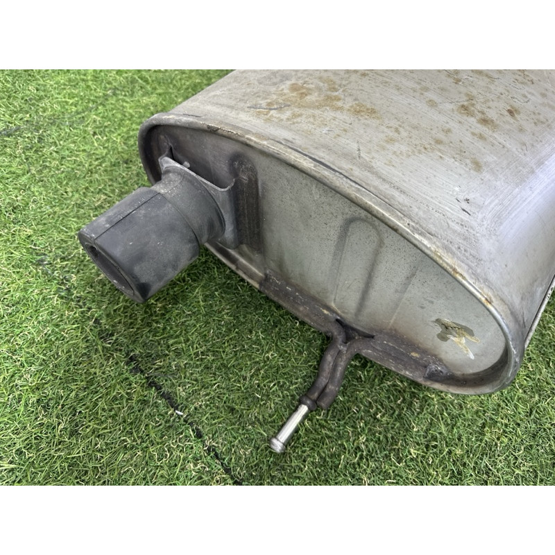 Глушник (вихлопна система) BMW X3 F25 2013 2.0 18307646025