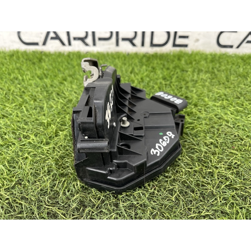 Замок дверей (кузов і елементи) Ford Fusion MK5 AE8Z-5421813-F
