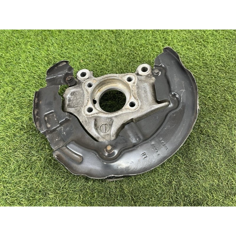 Поворотный кулак (подвеска) Ford Fusion MK5 dg9c3k171a
