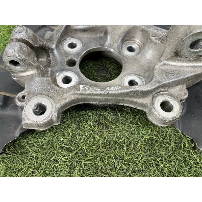 Поворотный кулак (подвеска) Ford Fusion MK5 dg9c3k171a