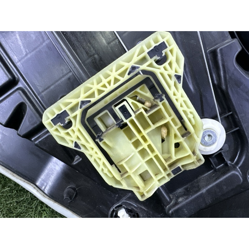 Механизм стеклоподъемника с мотором (кузов и элементы) FORD ESCAPE MK4 2020 1.5 LJ6Z7827000B