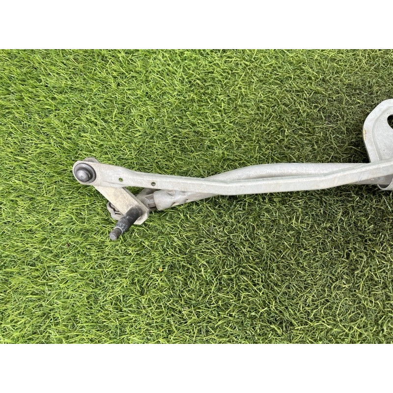 Трапеція склоочисників (кузов і елементи) Mini Cooper R56 R56 2006 61617138789