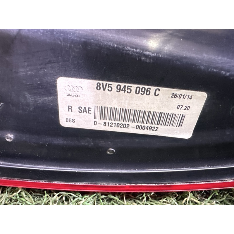Задний фонарь (оптика) AUDI A3 8V 2015 1.8 8V5945096C