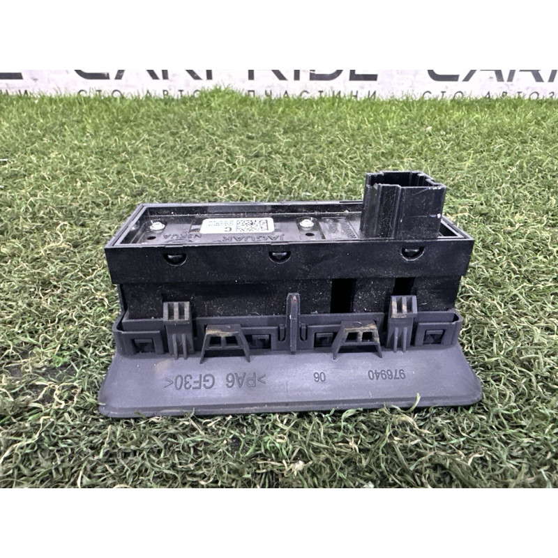Кнопка открывания крышки багажника (электрика / кнопки) LAND ROVER RANGE ROVER Sport L494 2014 5.0 LR038676