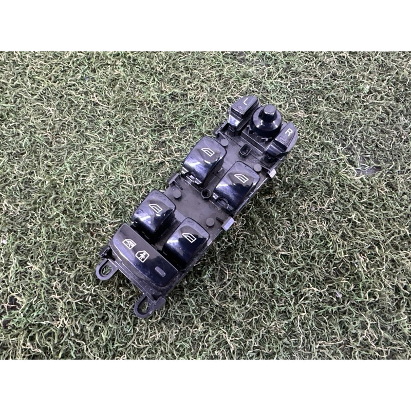 Блок кнопок стеклоподъемников (электрика / кнопки) Volvo XC90 T6 2016 2.0 31433927
