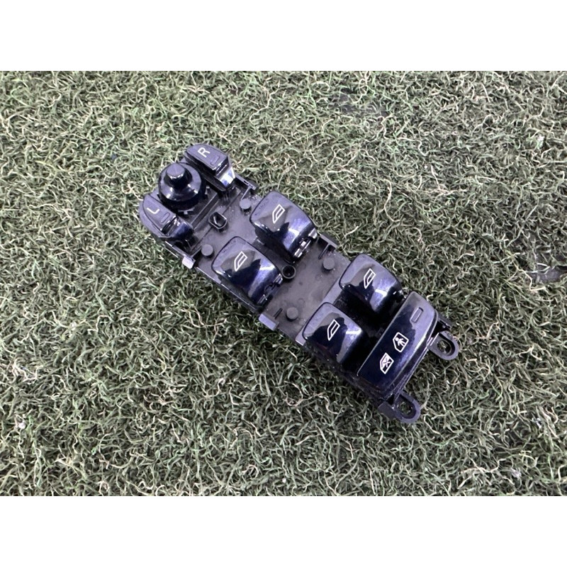 Блок кнопок стеклоподъемников (электрика / кнопки) Volvo XC90 T6 2016 2.0 31433927