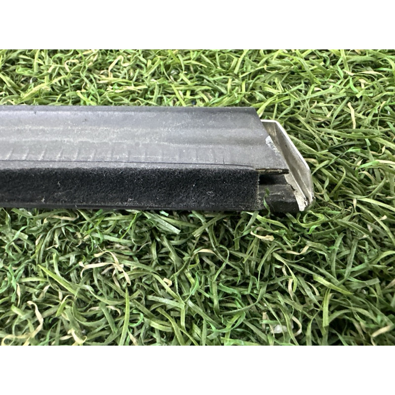 Молдинг скла (кузов і елементи) BMW X5 F15 2015 3.0 51337289619