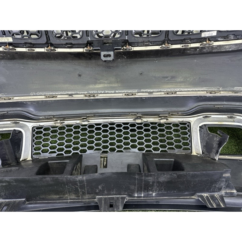 Бампер (наружные элементы кузова) Jeep Grand Cherokee WK2 2014 5.7 HEMi 1WL27TZZAC