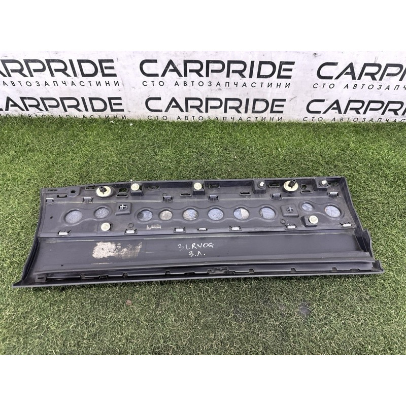 Зовнішній молдинг дверки (кузов и элементы) LAND ROVER Range Rover L405 2014 5.0 LR038856