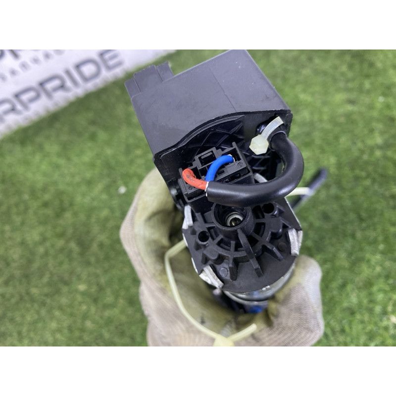 Привід кришки багажника (електрика) AUDI Q5 8R 2012 3.2 8R0827851B