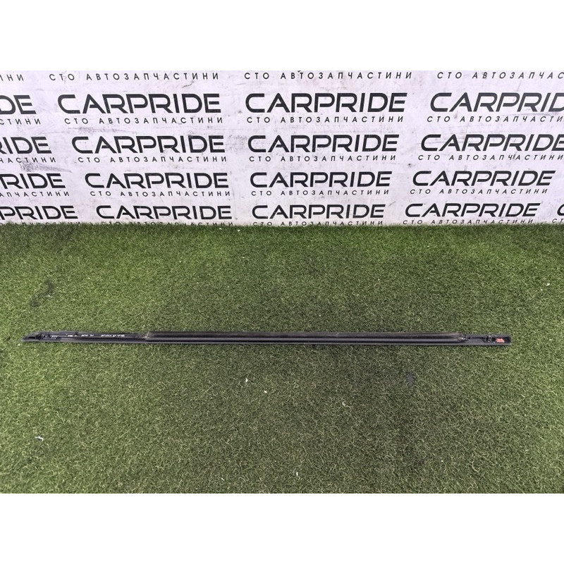 Молдинг скла (кузов и элементы) LAND ROVER Range Rover L405 2014 5.0 LR034033
