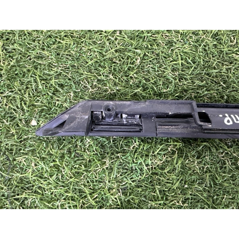 Молдинг скла (кузов и элементы) LAND ROVER Range Rover L405 2014 5.0 LR034033