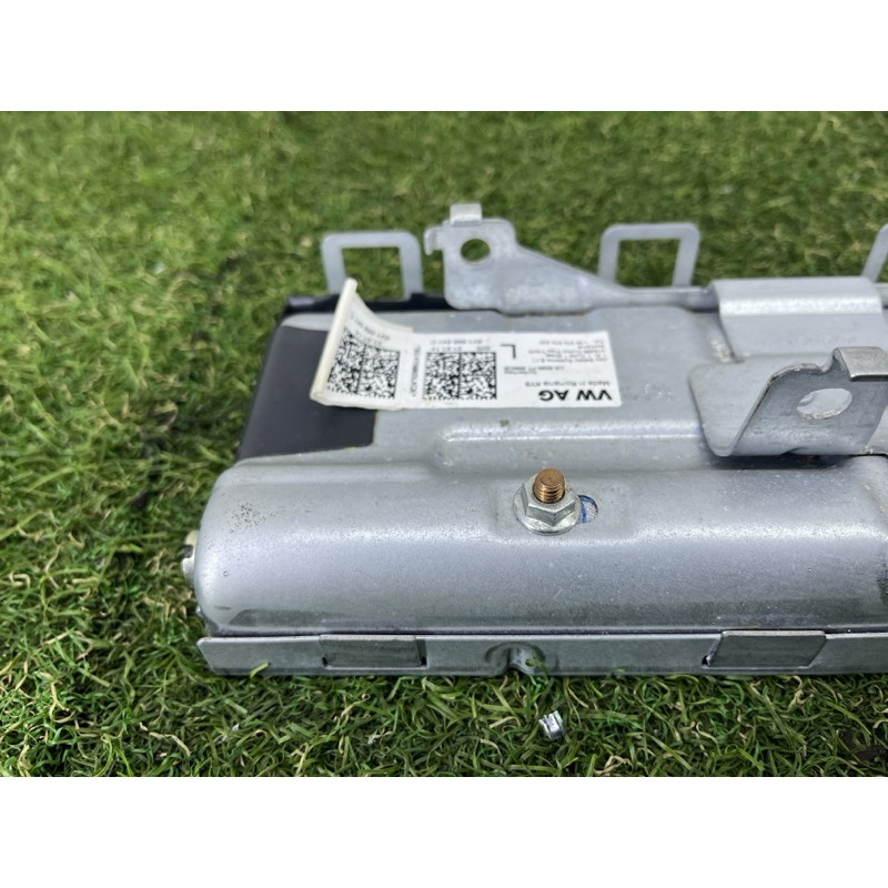 Airbag колін (airbag / безпека) AUDI A3 8V 2015 1.8 8V1880841C