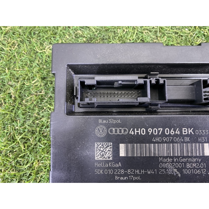 Модуль BCM (электрика / блоки управления) Volkswagen Touareg NF 2012 3.0 4H0907064BK