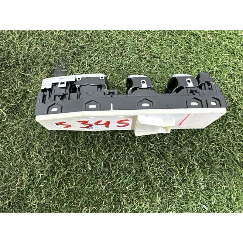 Блок кнопок стеклоподъемников (электрика / кнопки) KIA K5 DL3 2021 1.6 93571L2240