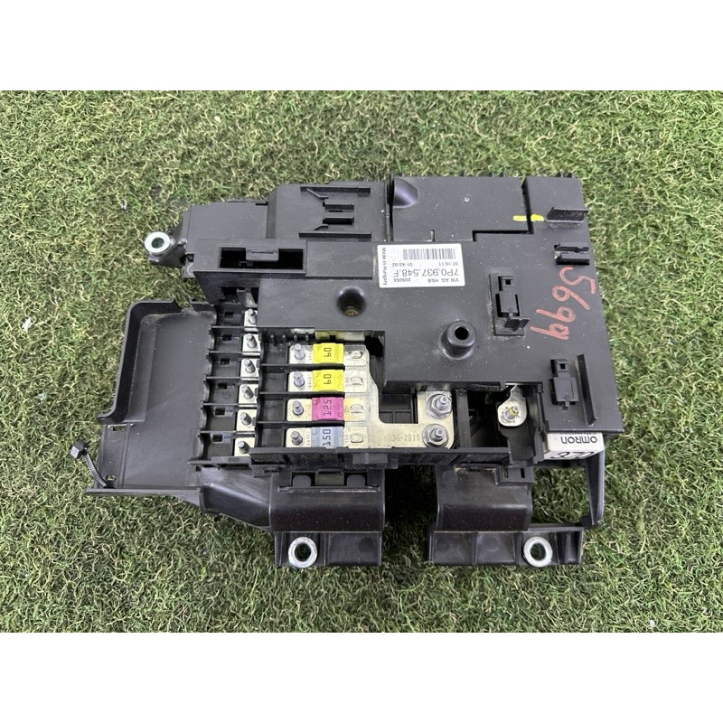 Блок предохранителей (электрика) Volkswagen Touareg NF 2012 3.0 7P0937548F