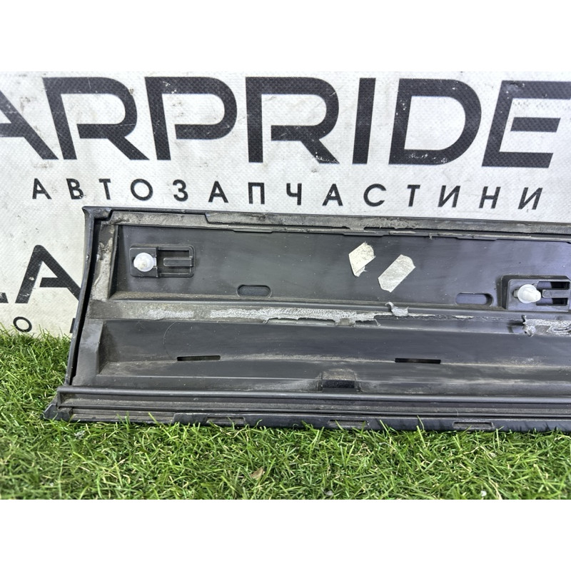 Накладка двери внешняя (кузов и элементы) AUDI Q5 8R 2012 3.2 8R0853959BGRU