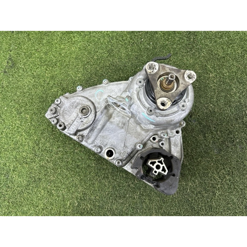 Роздавальна коробка (трансмісія) BMW X5 E70 2012 3.0 N55B30 27105A371D7