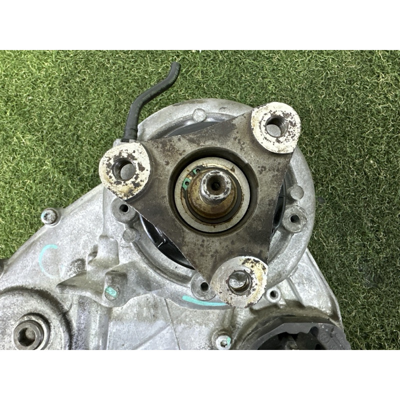 Роздавальна коробка (трансмісія) BMW X5 E70 2012 3.0 N55B30 27105A371D7