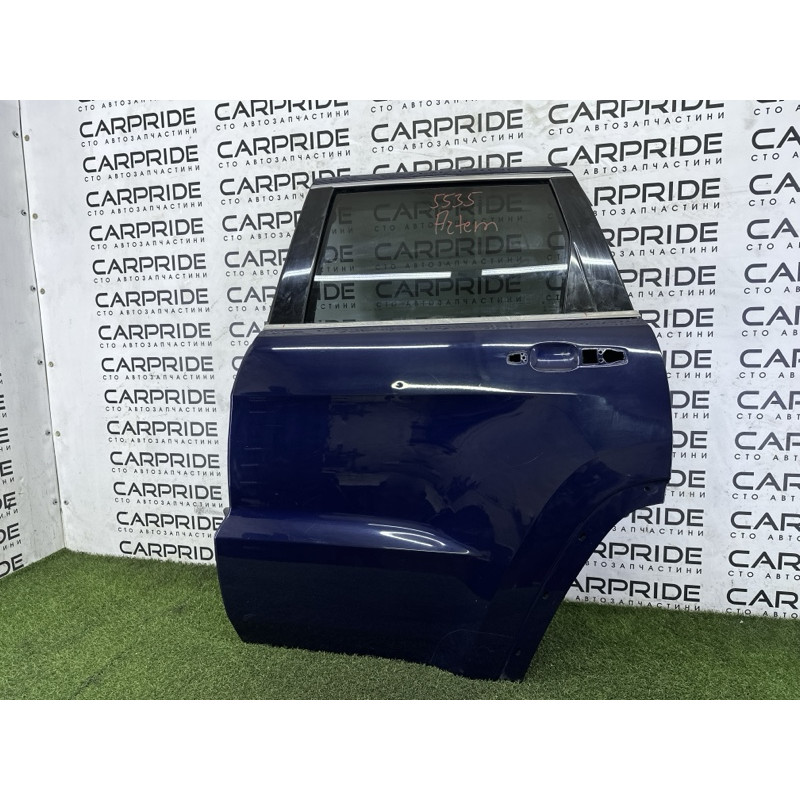Двері (зовнішні елементи кузова) Jeep Grand Cherokee WK2 2017 3.6 68258507AC
