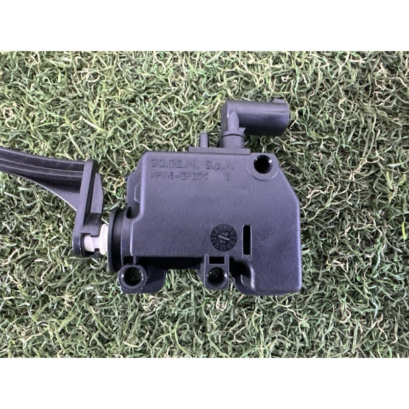 Привід лючка паливного бака (електрика) BMW X5 F15 2015 3.0 67117270792
